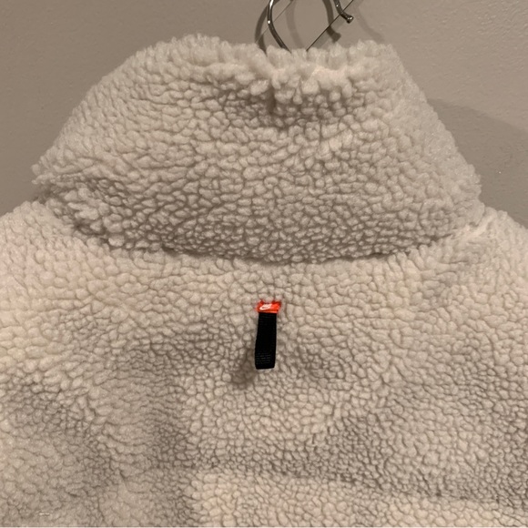 Nike ThermaFit City Sherpa Jacket NWT Size XS/ XSmall - Picture 9 of 14